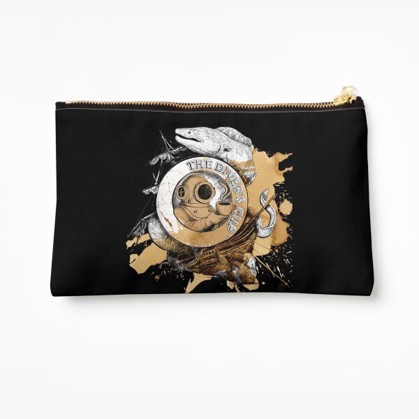 The Divers Cup Eel Shipwreck Zipper Pouch